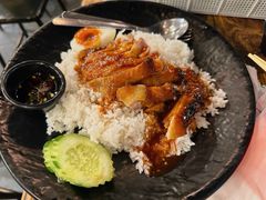 -Show Neua Thai Street Food