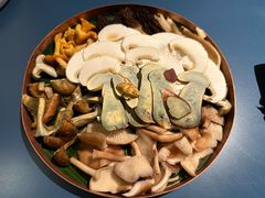 -一坐一忘云南菜(嘉里中心店)