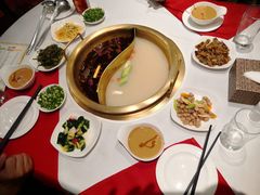 -天宜隆蘑菇宴火锅(石景山旗舰店)