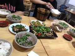 -杨三孃跷脚牛肉(玉双路店)