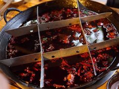 岗上渣渣老火锅(体育馆中门店)-岗上渣渣老火锅(两路口店)