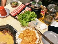 -钢管厂五区小郡肝串串香火锅(梅川路店)