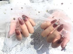 -UGIRL有个美甲