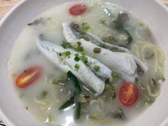 雪菜黄鱼面-玖鲜小笼(中山广场店)