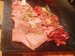 雪花牛肉拼盘-千寻烧肉(政务区店)