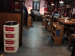 大堂-傣妹火锅(南京东路一店)