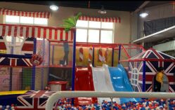 -开心哈乐亲子乐园(东森时尚百货店)