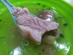 蹄膀汤-秦记面馆(襄阳南路店)