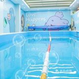 只有游泳能叫我们快乐