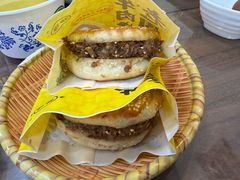 牛肉烧饼（多肉）-穆得·老周家牛肉烧饼(普利街店)