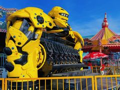 -巨鹏飞梦幻海岸