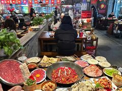 -萍姐火锅·公路夜市(武汉首店)