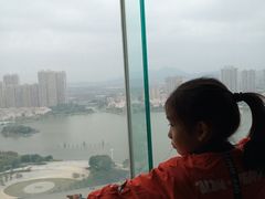 -荣誉国际酒店-云顶旋转餐厅