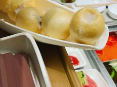 抖抖面筋球-海底捞火锅(宝龙广场夜宵主题店)