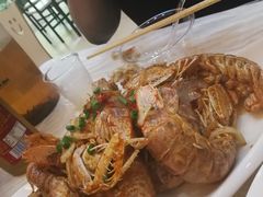 -覃记海鲜美食餐厅