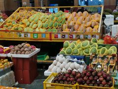 -三亚新鸿港水果一级批发市场