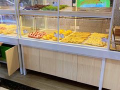 面包甜点陈列柜-奈雪的茶(石厦时代广场店)