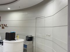 -雅悦齿科(顾村公园店)
