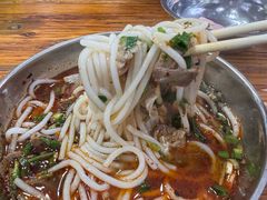 -老味道遵义虾子羊肉粉(兴关路店)