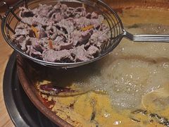 -洱火云南酸菜牛肉火锅(石景山当代商城店)