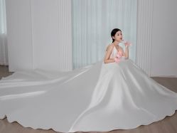 -伯瓷皇后婚纱艺术空间