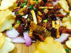 东镇烤三味-老东镇啤酒屋海鲜加工·蒸汽海鲜·海鲜烧烤(台东店)