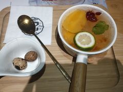 蔓越莓桃胶炖银耳-炖物24章·顺时轻养茶(杭州保利时光里店)