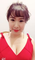 -艾米丽婚纱礼服