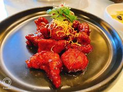 红酒泡沫牛仔粒-荟廷·晶萃(陆家嘴尚悦湾店)