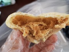 弹肉松麻薯球-啊噗吐呦现场烘焙(麦凯乐店)