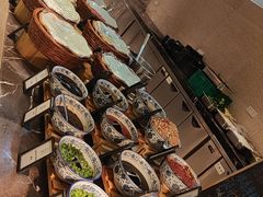-广州万富希尔顿酒店·感趣自助餐厅·金秋蟹宴生蚝海鲜刺身烧烤