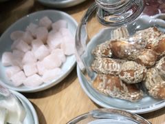 -阮大兴糕团(杭州西湖银泰百货店)