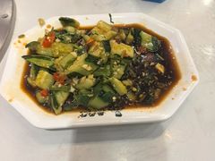 -鲁员外地锅鸡地锅鱼(古墩路店)