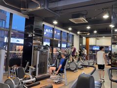 -豪逸健体(中骏广场店)