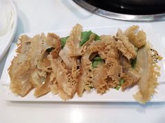 -三头牛·潮汕牛肉生蚝火锅 (夏湾店)