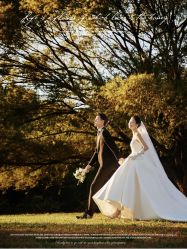 -易摄影婚纱摄影工作室