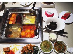 -海底捞火锅鲜切牛肉主题店(长寿路店)