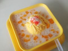 杨枝甘露-芬芳甜品(东风西路店)