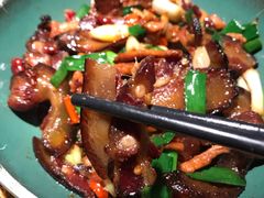 土萝卜干炒土腊肉-吃饭皇帝大(解放西路店)