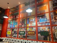 -小龍鳳·港式海鲜打边炉(沙湖路店)