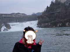 -莱茵瀑布