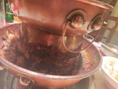 -老佛爷炭火蛙锅直营(清滨路总店)