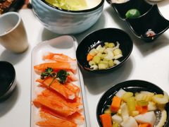 -洪氏嗨捞·猪肚鸡火锅(阳光天地店)