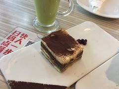 -必胜客(上海新南方商城PH店)