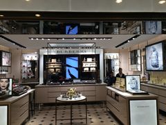 -BURBERRY(上海港汇恒隆广场店)