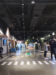 -点点梦想城(鑫苑都汇店)