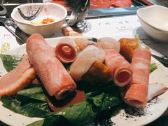 雪花牛肉-阪尚皇·原切牛排·烤肉火锅自助(北京路店)