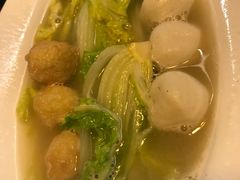 -新大咀港式茶餐厅(宝山万达店)
