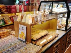 面包甜点陈列柜-百饼园(元洪城店)