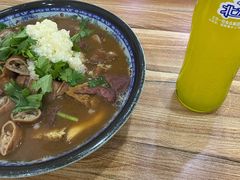 -杨记老门框百年卤煮(回龙观文华西路店)